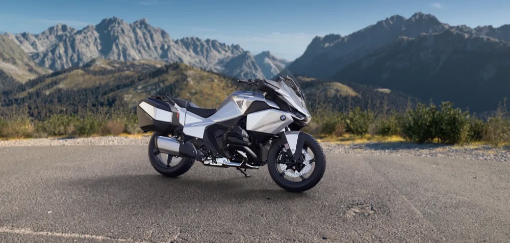 BMW R 1300 RT Triple Black