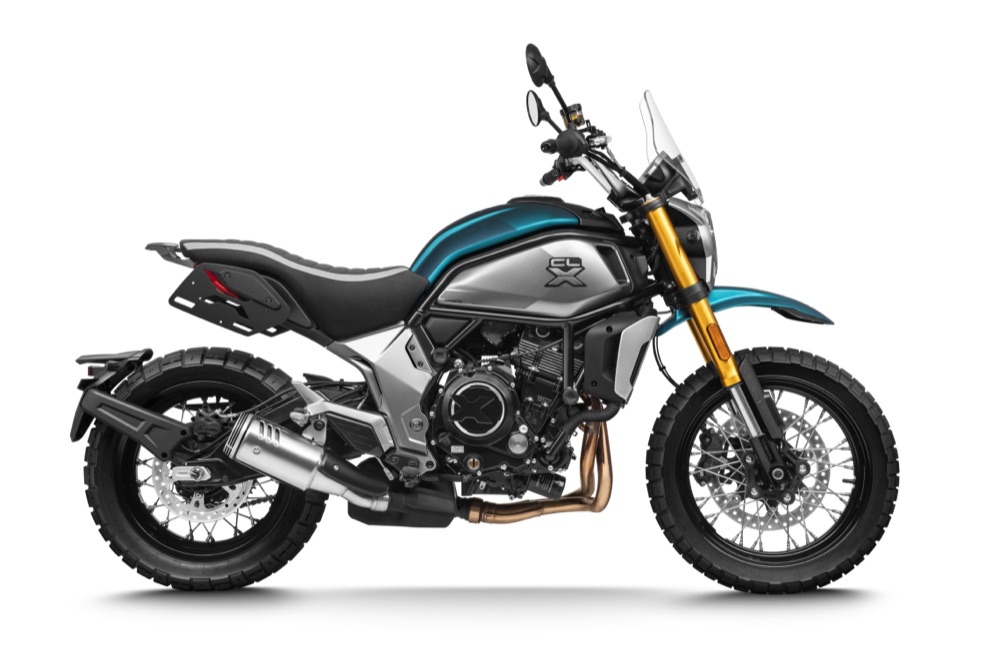 CFMoto 700CL-X Adventure