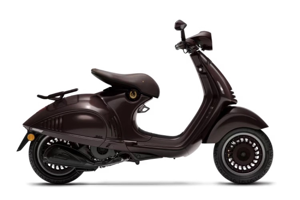 Vespa 946 125 Horse