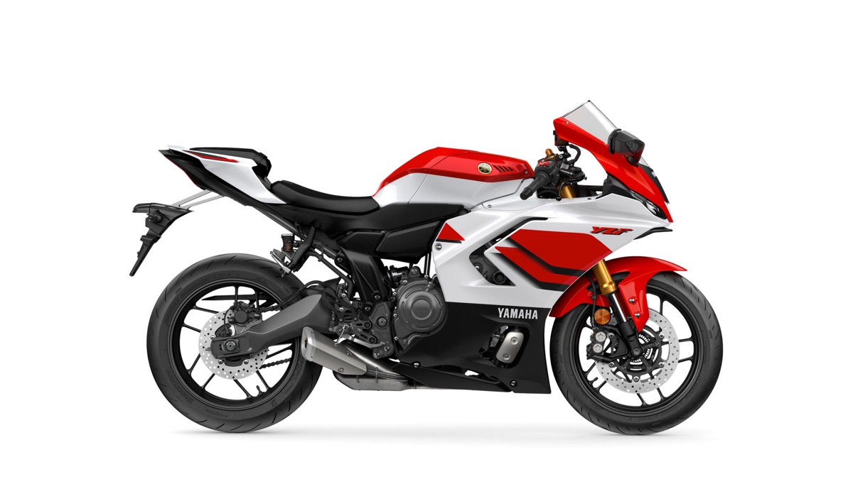 Yamaha R7 70th Anniversary